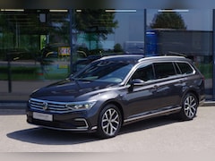 Volkswagen Passat Variant - 1.4 TSI PHEV GTE 218 PK BNS, Leder/Alcantara, Adap. LED, Carplay, Adap. Cruise Control