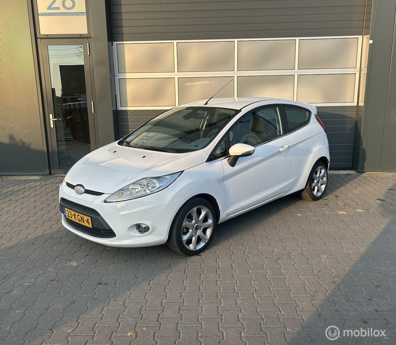 Ford Fiesta - 1.25 Titanium Met leuke opties - AutoWereld.nl