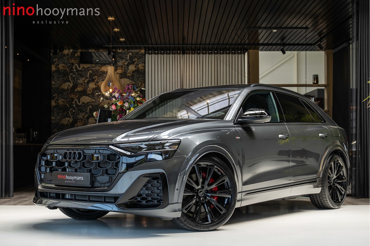 Audi Q8 - 60 TFSI e quattro Competition | Volgende week binnen | 4-wielsturing | Massage | Alcantara - AutoWereld.nl