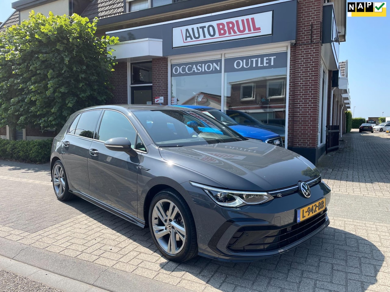 Volkswagen Golf - 1.5 eTSI R-Line Business Aut. - AutoWereld.nl
