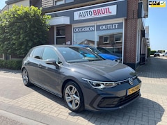 Volkswagen Golf - 1.5 eTSI R-Line Business Aut