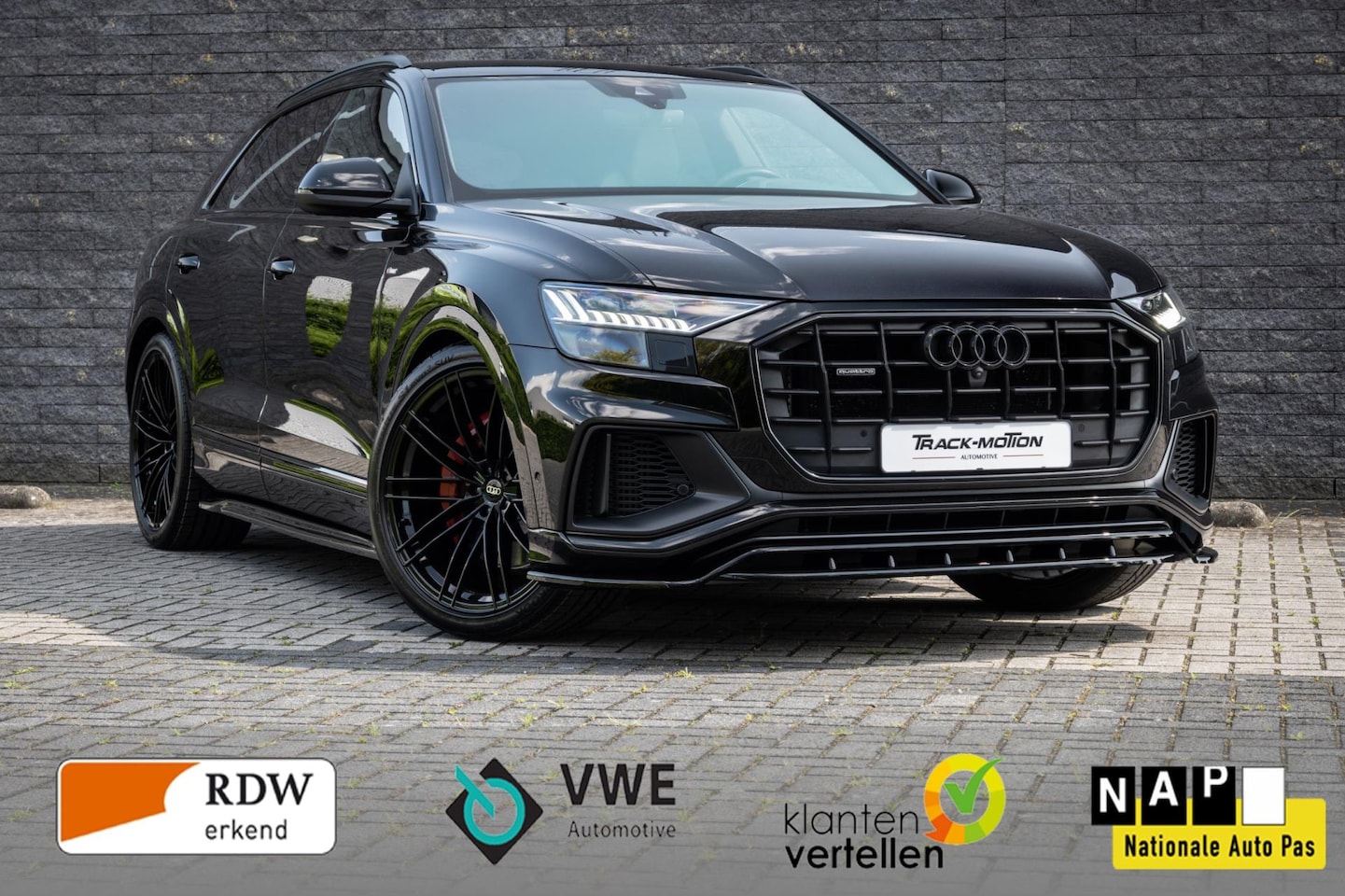 Audi Q8 - 60 TFSI e quattro Competition Black Edition - AutoWereld.nl