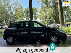 Renault Clio - 1.2 TCe Collection AIRCOAPKKOOPJE