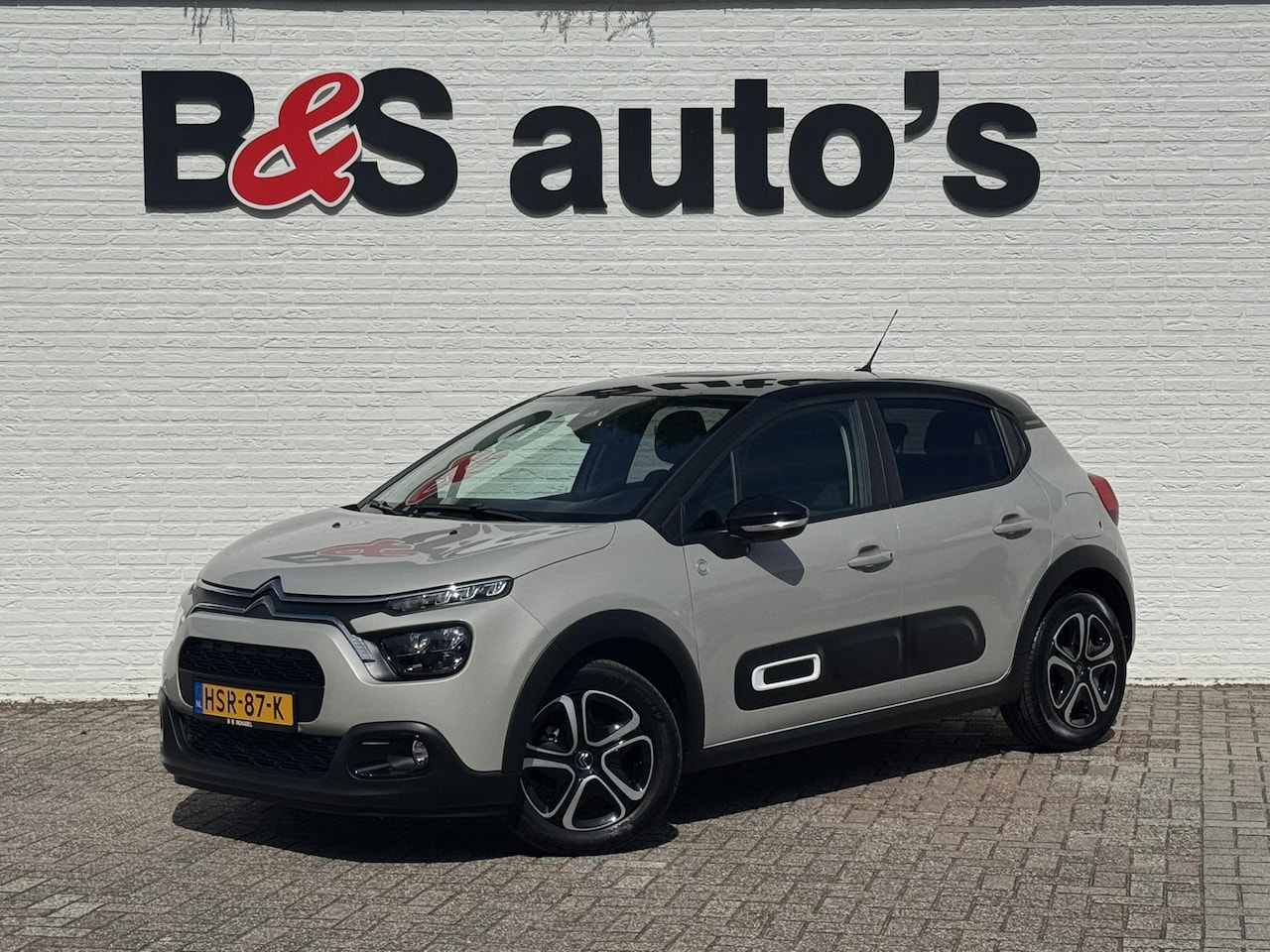 Citroën C3 - 1.2 PureTech C-Series Navigatie Clima Cruise Carplay Led Lm velgen - AutoWereld.nl