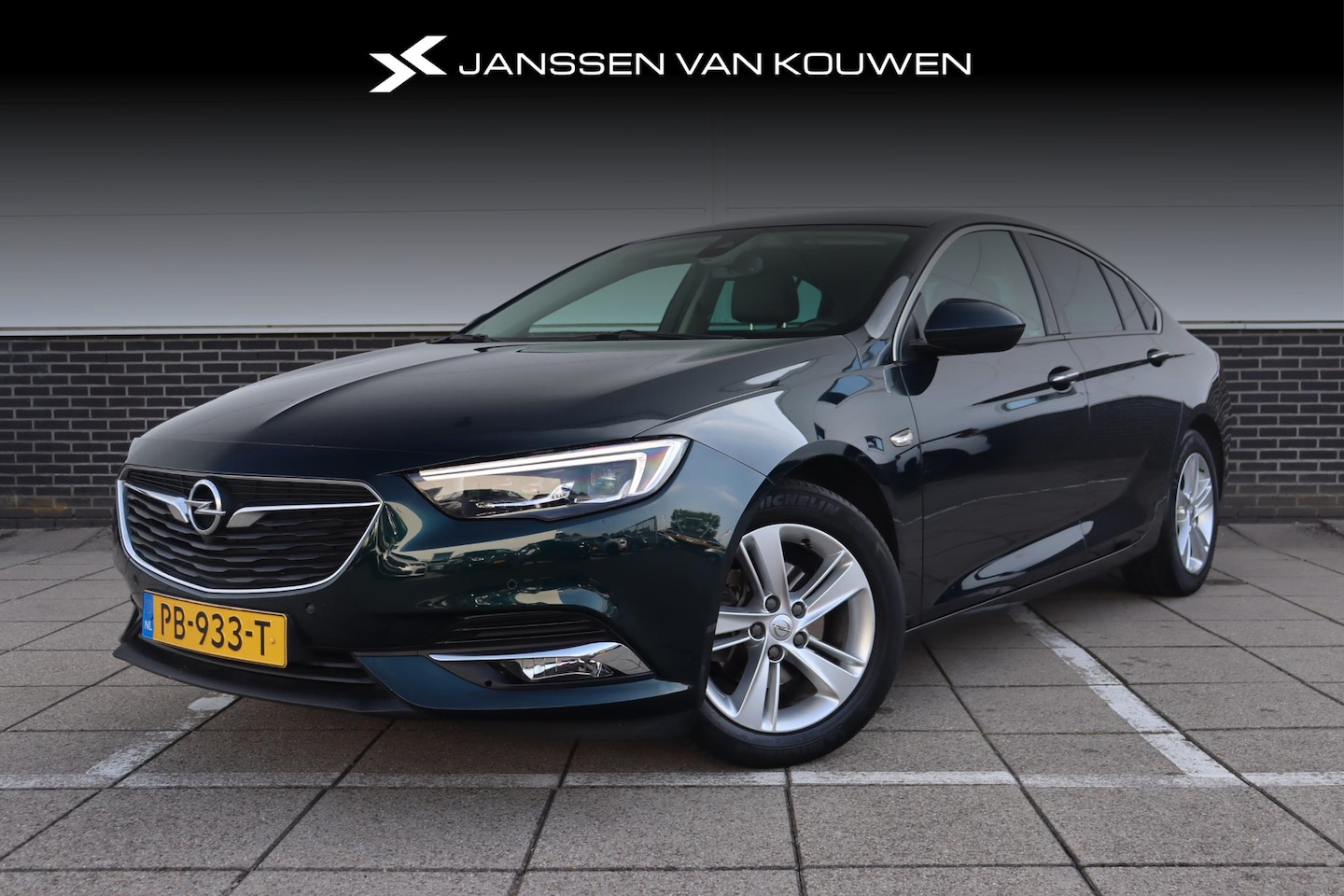 Opel Insignia Grand Sport - 1.5 Turbo EcoTec Innovation * Lage Km * Camera * Navi * - AutoWereld.nl