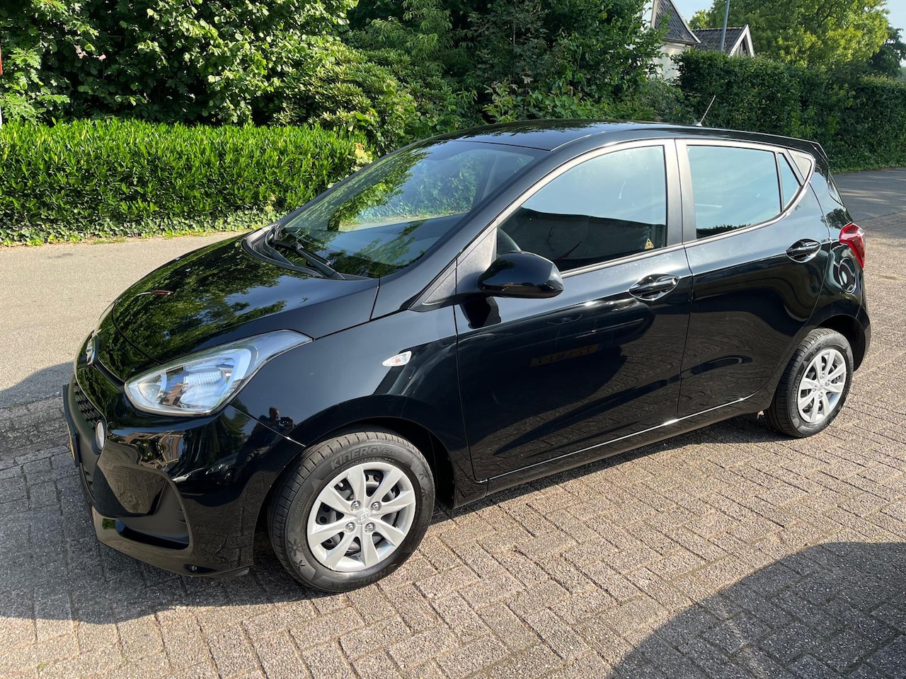 Hyundai i10 - 1.0i Comfort 1.0i 66pk Comfort - AutoWereld.nl