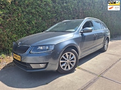 Skoda Octavia Combi - 1.0 TSI Greentech Style Business