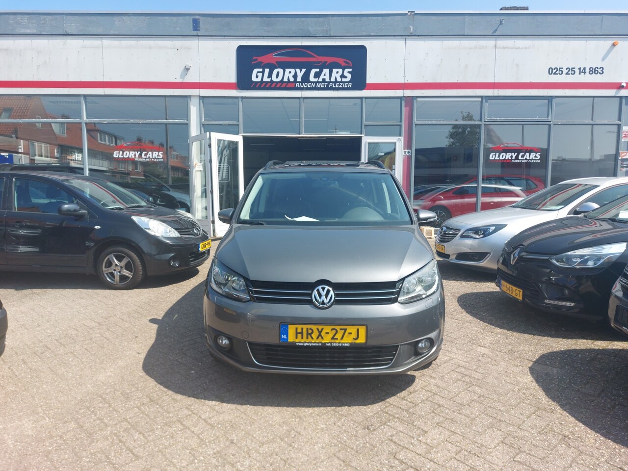 Volkswagen Touran - 1.4 TSI Highline 7 PERSOON-PANO-NAVI-CRUISE-PDC - AutoWereld.nl