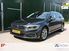 Volkswagen Passat Variant - 1.4 TSI PHEV GTE Business, LEER, NAVIGATIE, CAMERA