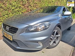 Volvo V40 - 2.0 D2 R-Design Business