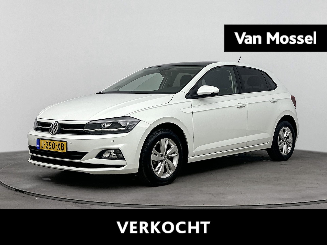 Volkswagen Polo - 1.0 TSI Comfortline Business | Navigatie | Parkeersensoren | Achteruitrijcamera | Climate - AutoWereld.nl