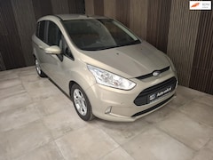 Ford B-Max - 1.0 EcoBoost Titanium