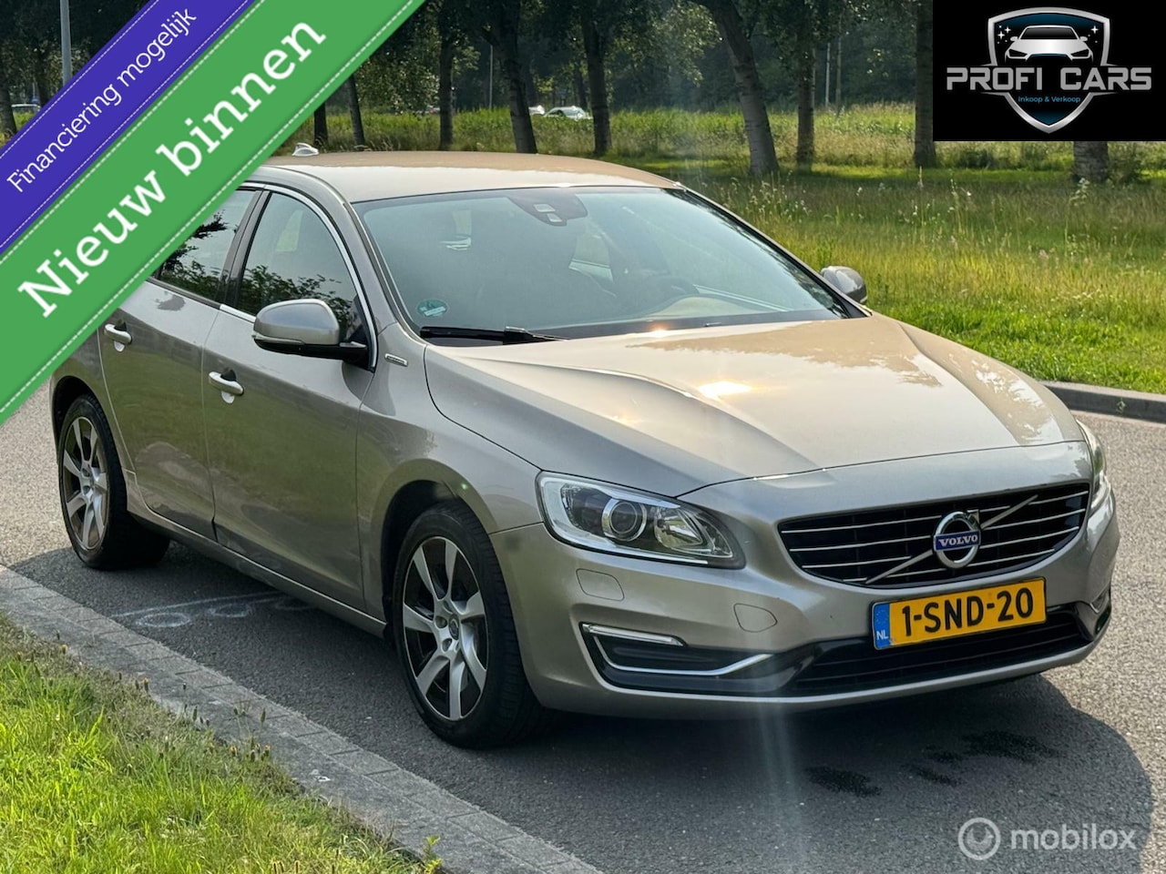 Volvo V60 - 2.4 D6 AWD Plug-In Hybrid Summum Airco werkt niet - AutoWereld.nl