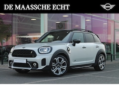 MINI Countryman - Cooper SE ALL4 Classic Automaat / Panoramadak / Achteruitrijcamera / Comfort Access / LED