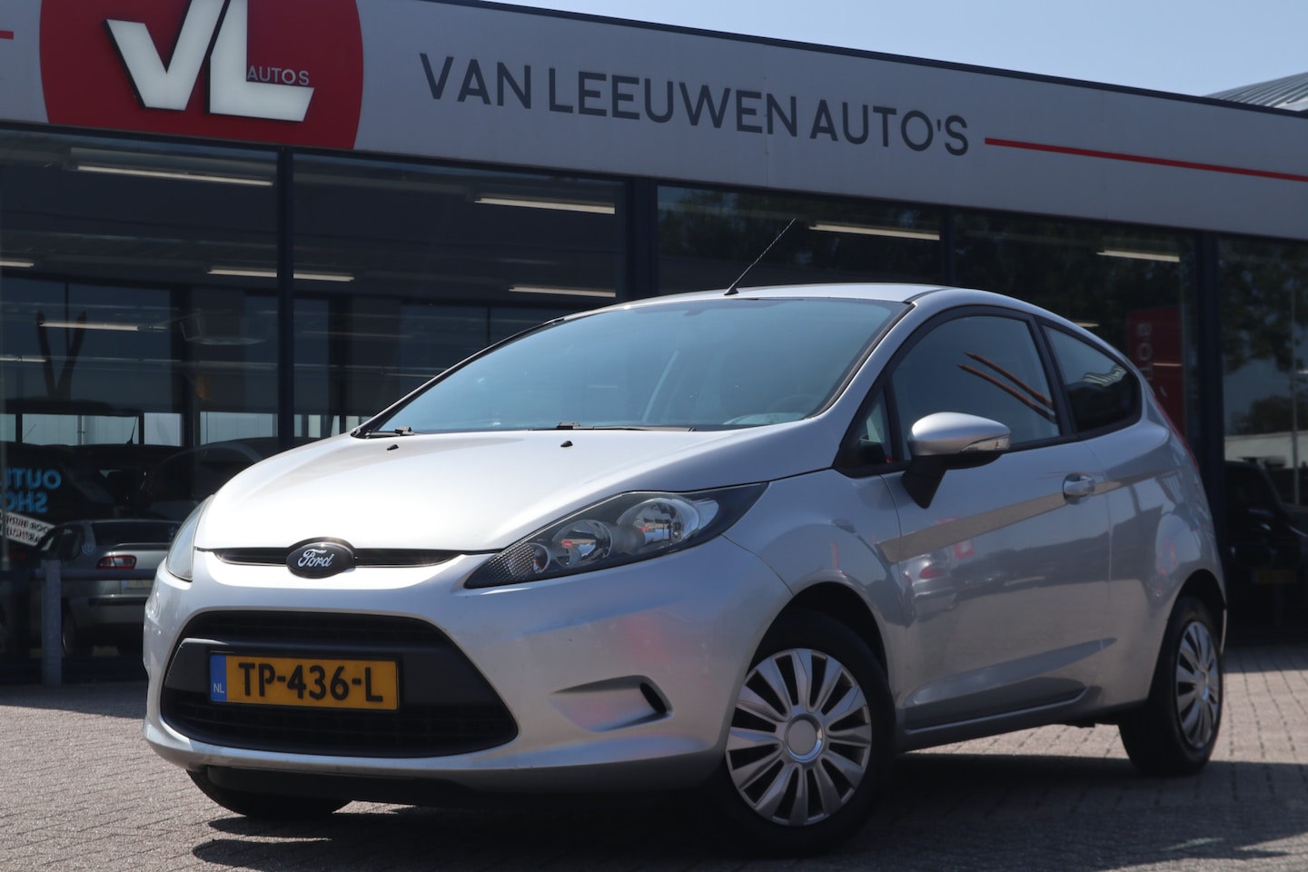 Ford Fiesta - 1.25 Trend | Airco | APK 11-10-2025 | Zuinig rijden - AutoWereld.nl