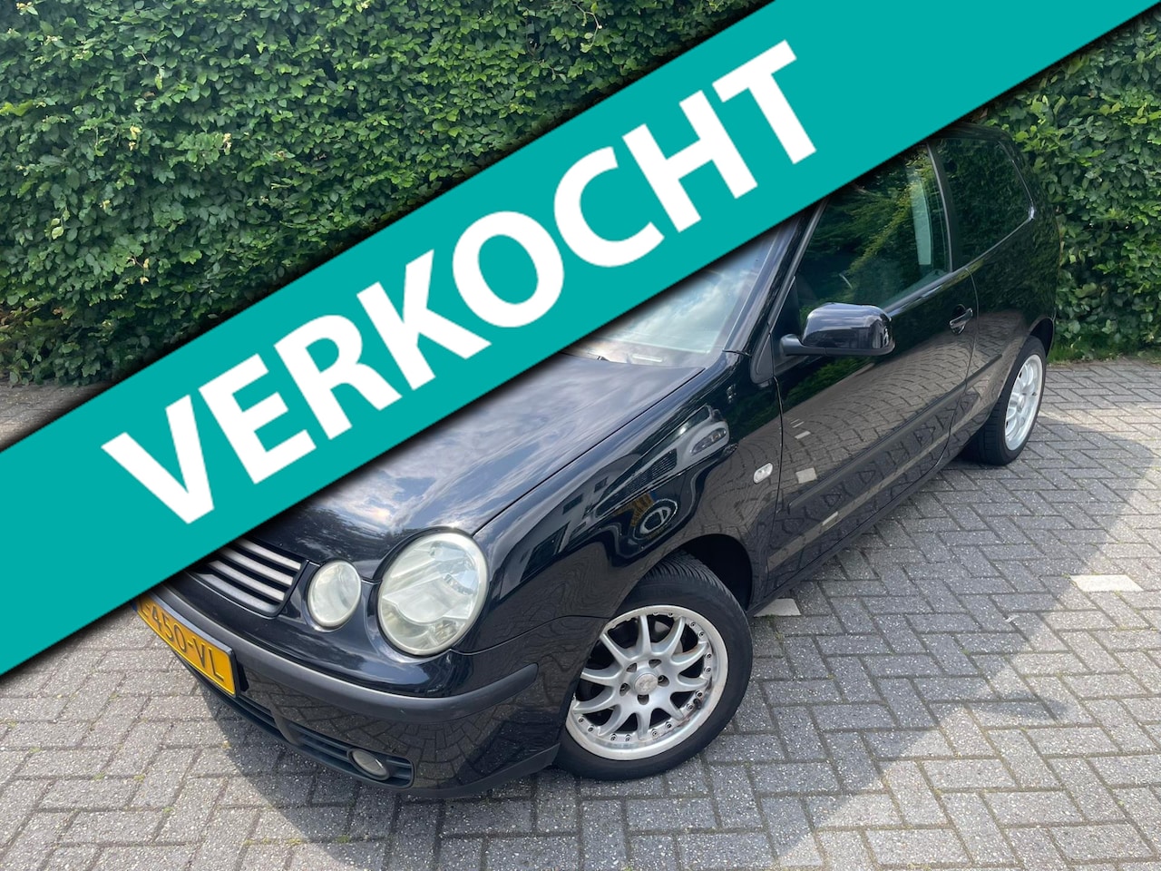 Volkswagen Polo - 1.2i 12V I Airco I Carplay - AutoWereld.nl