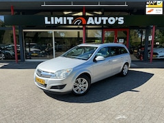 Opel Astra - 1.8i-16V Edition/Aut/Pano/Climate/Leer/Navi/Pdc/Stoel.verw/Trekhaak/Lmv/Apk