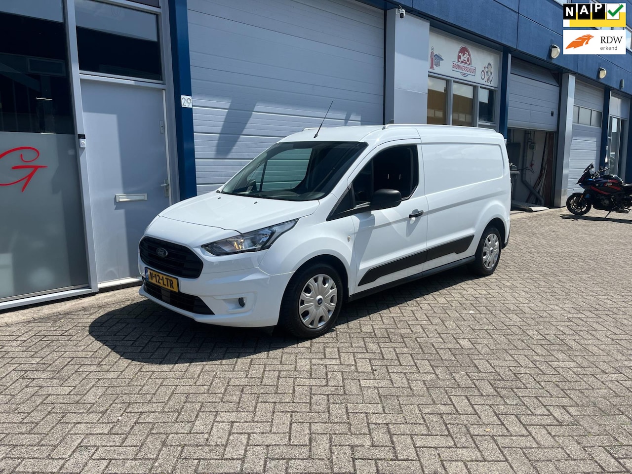 Ford Transit Connect - 1.0 Ecoboost L2 Trend 1.0 Ecoboost L2 Trend - AutoWereld.nl