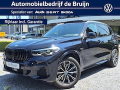BMW X5 - xDrive45e M-Sport (Pano, Trekhaak, Leer, Luchtvering)