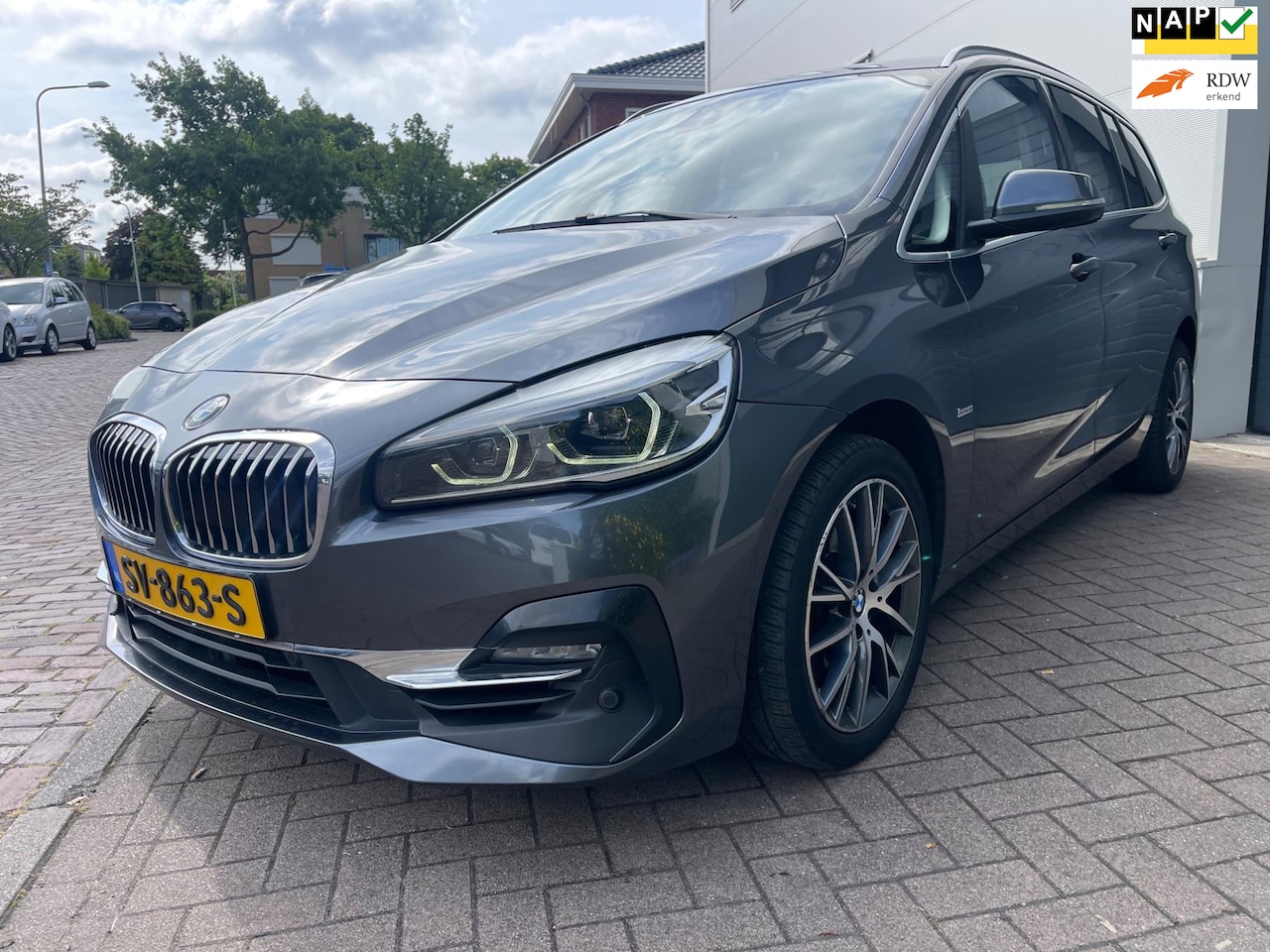 BMW 2-serie Gran Tourer - 218i 7p. High Executive Launch Edition/Pano/Navi/Leder/Camera/Automaat - AutoWereld.nl