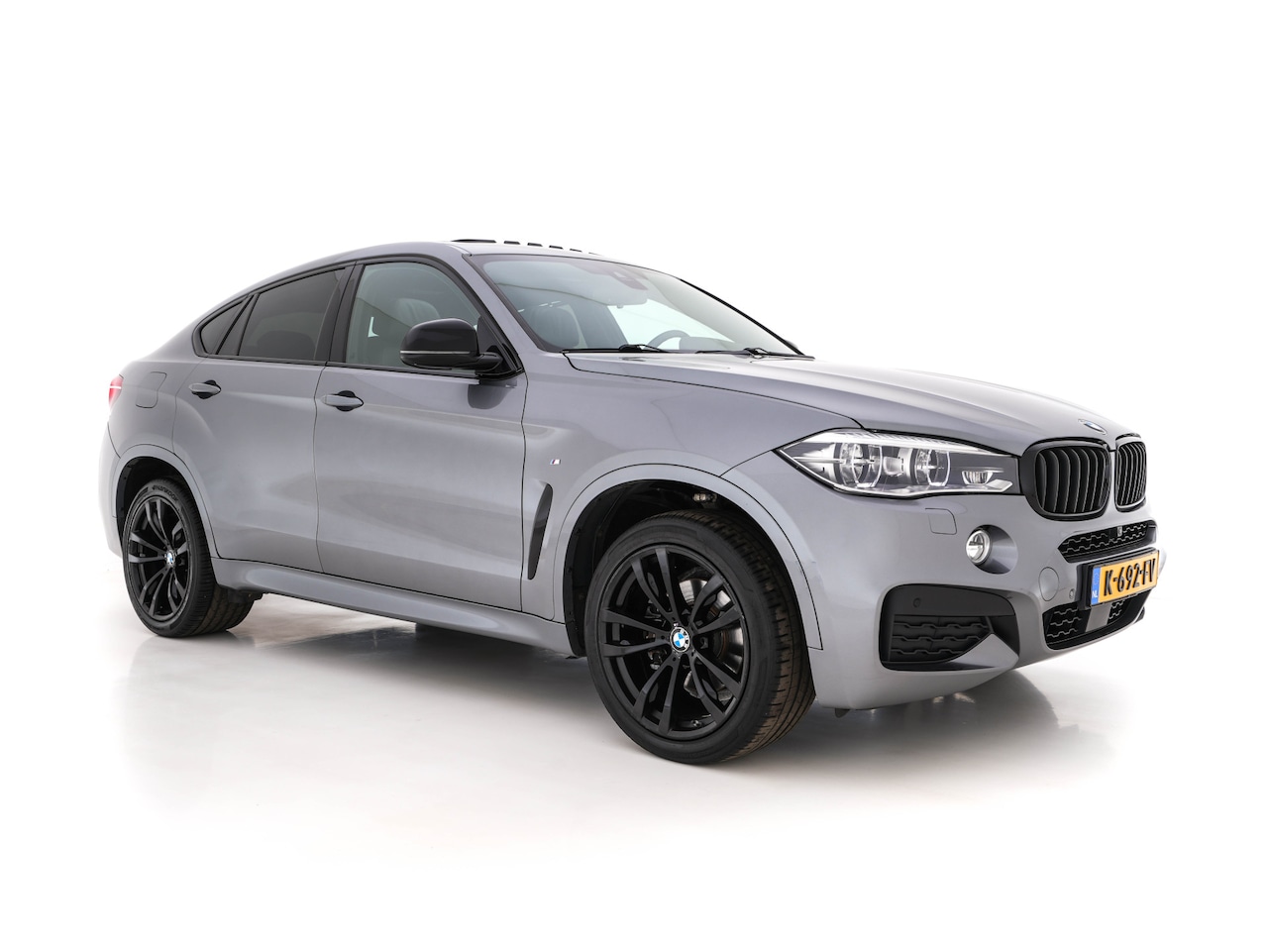 BMW X6 - xDrive30d High Executive M-Sport-Pack Aut. *PANO |  FULL-LEATHER | BLIND-SPOT | FULL-LED | - AutoWereld.nl