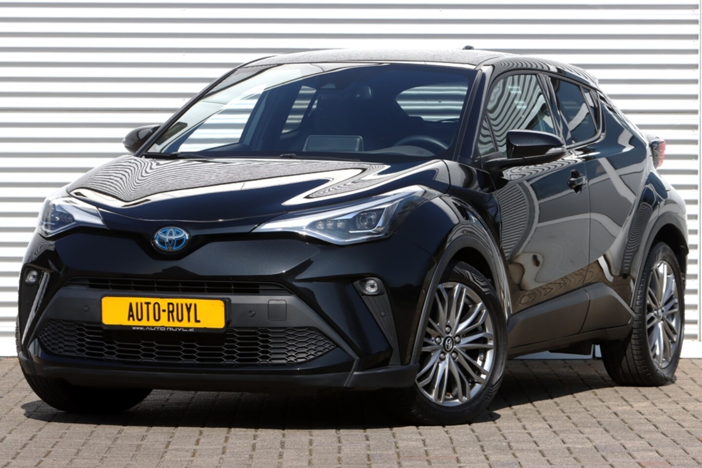 Toyota C-HR - 1.8 Hybrid Style Carplay / Safety Pakket - AutoWereld.nl