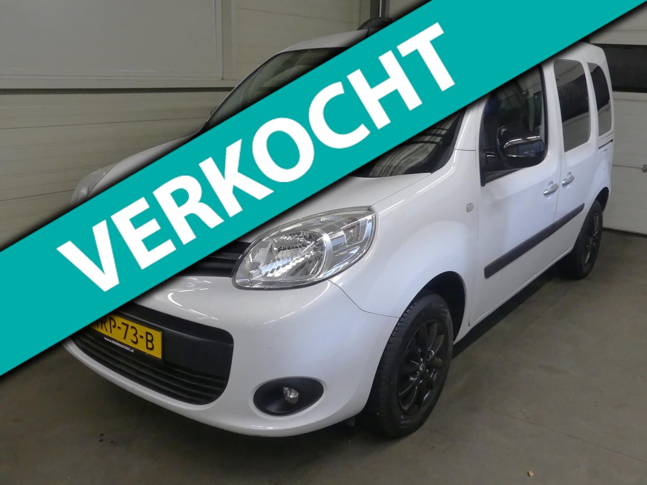 Renault Kangoo Family - 1.6-16V - Airco - Trekhaak - Lichtmetalen velgen - AutoWereld.nl