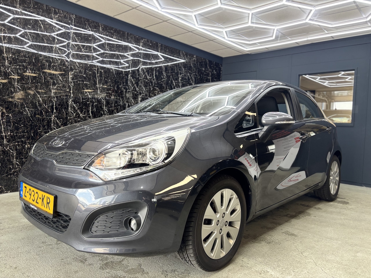 Kia Rio - 1.4 CVVT Comfort Pack 1.4 CVVT Comfort Pack - AutoWereld.nl