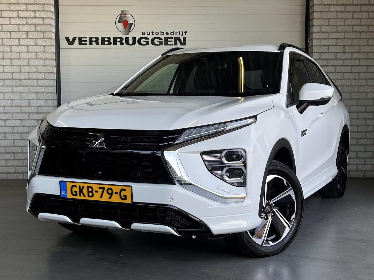 Mitsubishi Eclipse Cross - 2.4 PHEV Executive | Adap.Cruise | 360Camera | Navi | Carplay | All-in rijklaarprijs - AutoWereld.nl