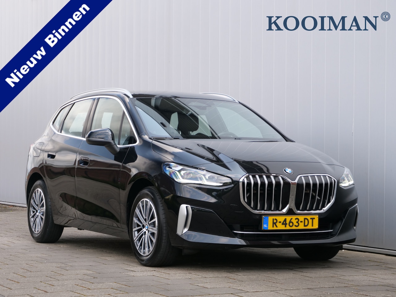 BMW 2-serie Active Tourer - 218i 136pk Automaat Trekhaak / Leder / Navigatie / Camera - AutoWereld.nl