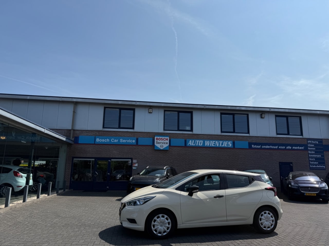 Nissan Micra - 1.0 IG-T 74kw | Visia 5-Drs | Airco - AutoWereld.nl