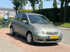 Toyota Yaris - 1.3 VVT-i Sol | Airco | 5 deurs