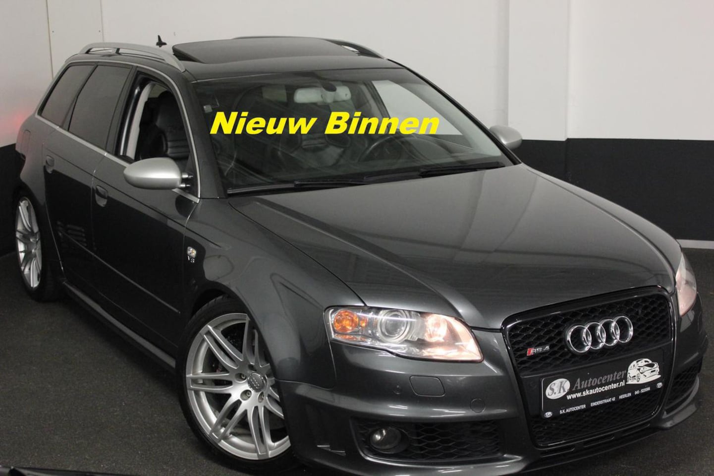 Audi RS4 - AVANT QUATTRO FULL OPTIES PANO SPORTSTOELEN NETJES. - AutoWereld.nl