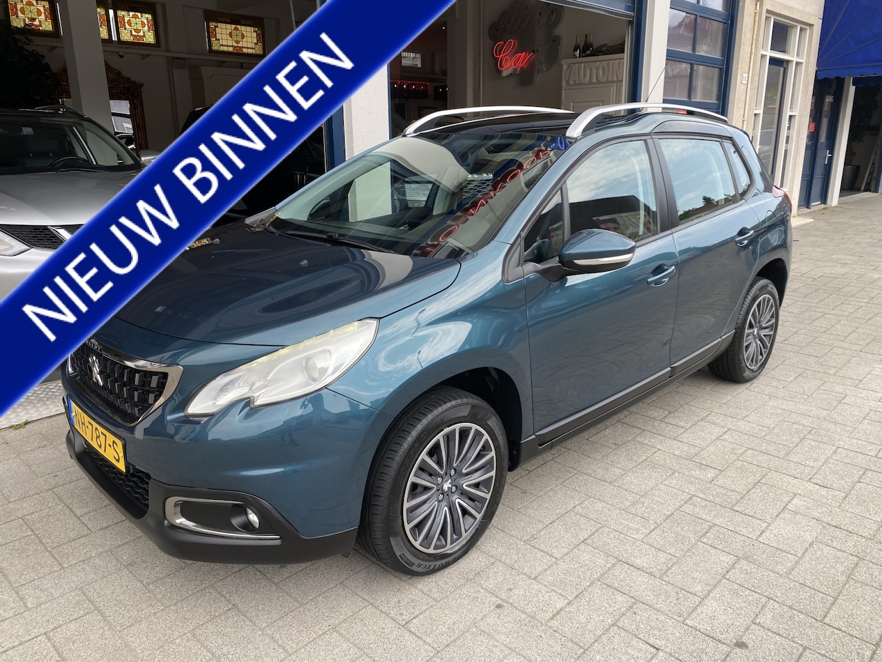 Peugeot 2008 - 1.2 PureTech Blue Lion 1.2 PureTech Blue Lion - AutoWereld.nl
