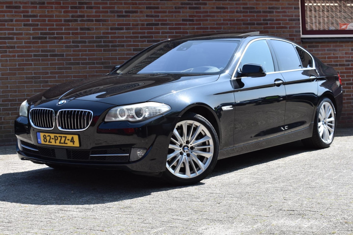 BMW 5-serie - 535i High Executive '10 Xenon Clima Navi Cruise - AutoWereld.nl
