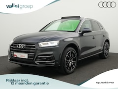 Audi Q5 - 55 TFSI e 367 pk S-tronic quattro Competition / S-Line | Panoramadak | Trekhaak | Leder/al
