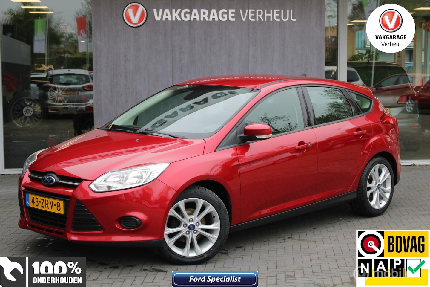 Ford Focus - 1.0 EcoBoost Trend|5Drs|101Pk|Trekhaak|Boekjes|Nap - AutoWereld.nl
