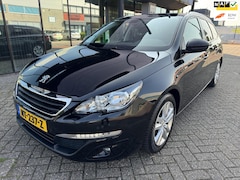 Peugeot 308 SW - 1.2 PureTech Blue Lease Executive / Pano'dak / PDC / Navi