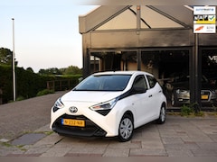 Toyota Aygo - 1.0 Navigatie Apple Android Carplay