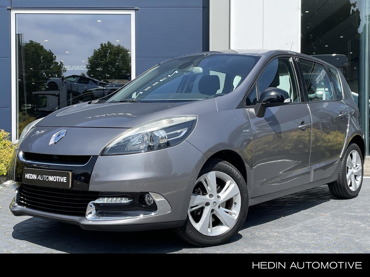 Renault Scénic - 1.2 TCe Bose | Camera | Trekhaak | Climate Control | Navigatie - AutoWereld.nl