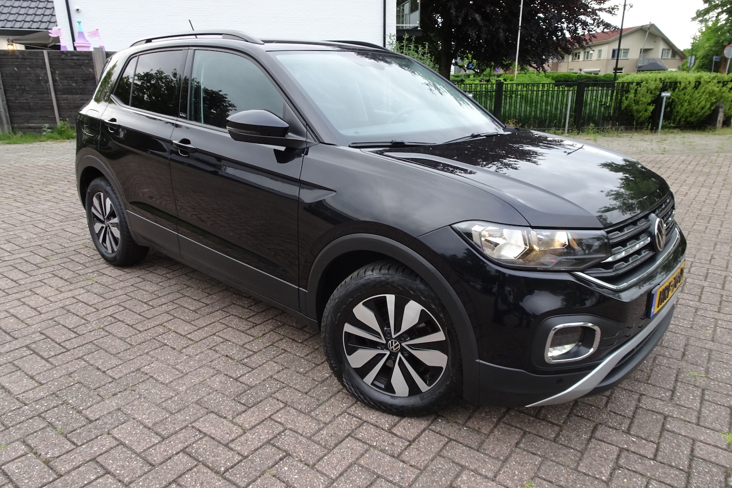 Volkswagen T-Cross - 1.0 TSI Style MOVE BLACKLINE * AIRCO * LMV * NAVI * PDC * - AutoWereld.nl