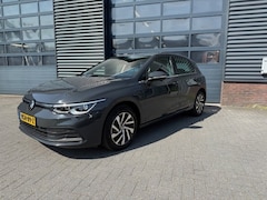 Volkswagen Golf - 1.4 eHybrid Style PHEV Carplay Pdc Stoel/Stuurverwarming