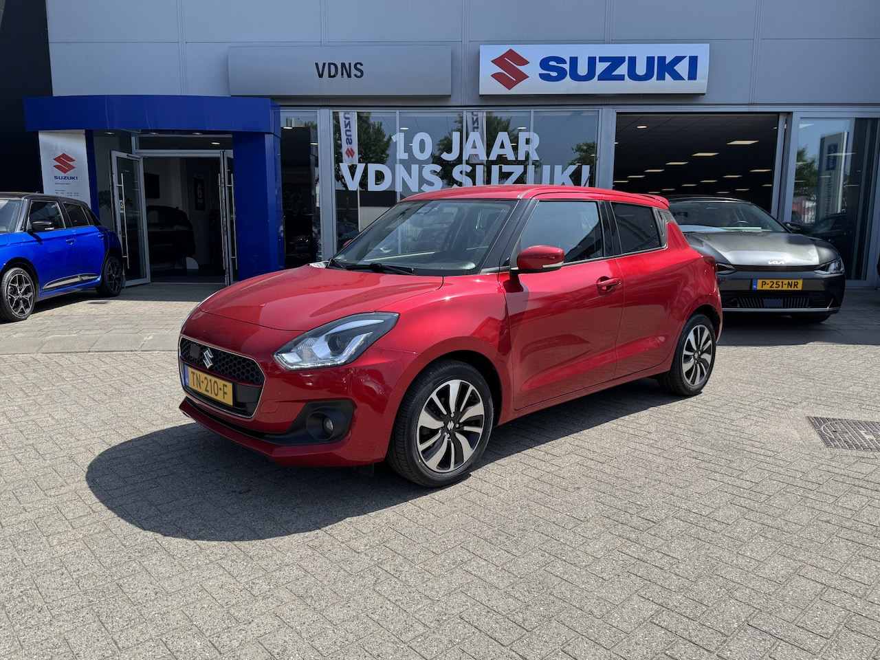 Suzuki Swift - 1.2 Stijl Smart Hybrid 63dkm 1ste eigenaar Top staat! info: M - AutoWereld.nl