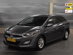 Hyundai i30 Wagon - 1.6 GDI i-Motion + Bluetooth|Parkeersensoren|Cruise Control|Trekhaak|