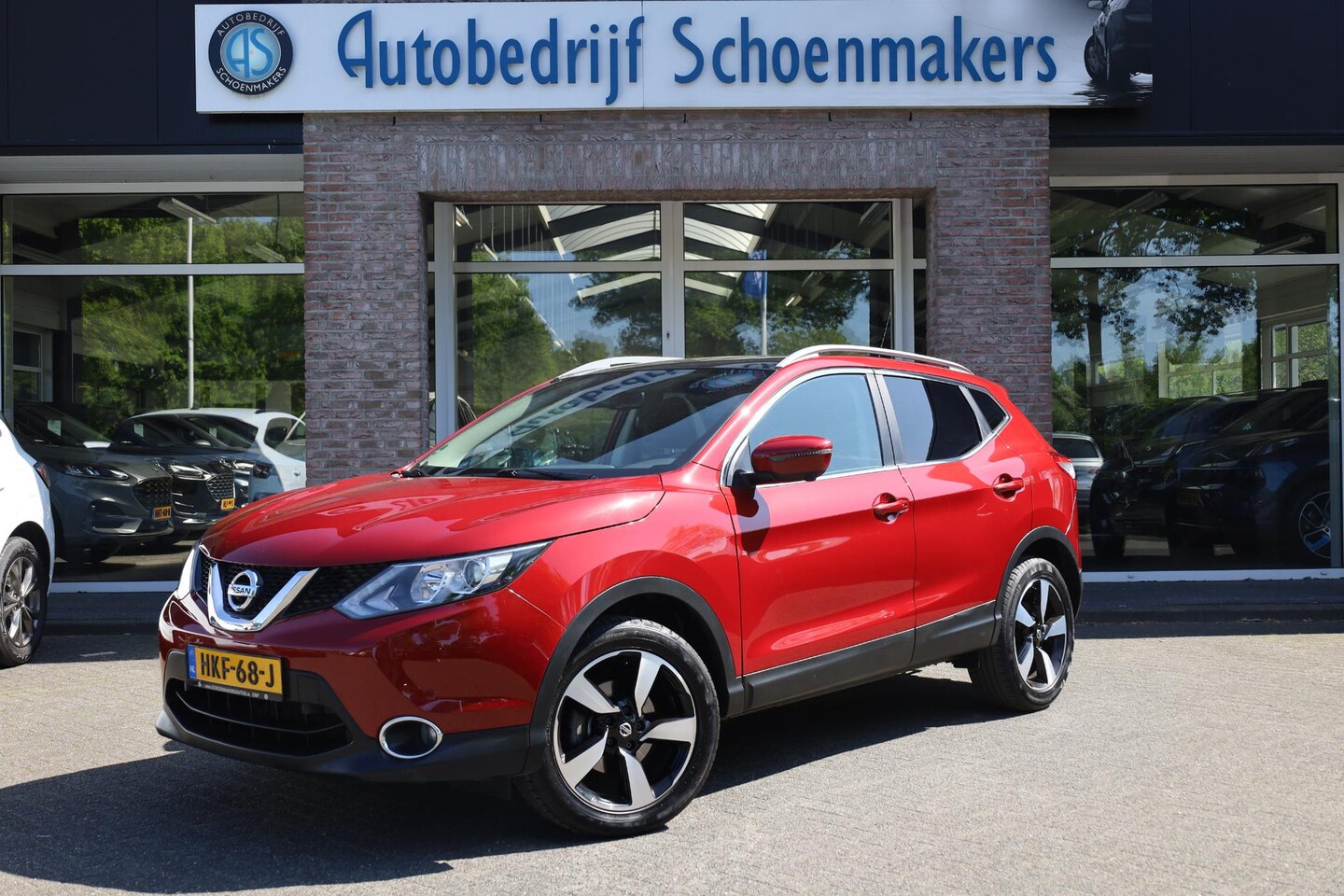 Nissan Qashqai - 1.2 N-Vision TREKHAAK-AFN PANO 360-CAMERA 18"LMV DAB CRUISE 2xPDC CLIMA ENZ. - AutoWereld.nl
