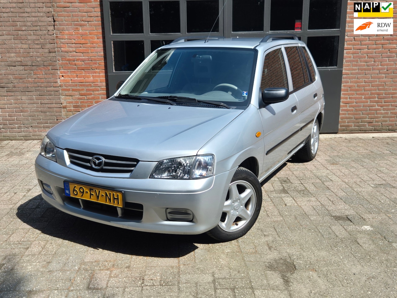 Mazda Demio - 1.5 Exclusive 1.5 Exclusive / nieuwe apk! - AutoWereld.nl