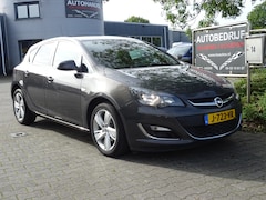 Opel Astra - 1.4 Turbo Sport
