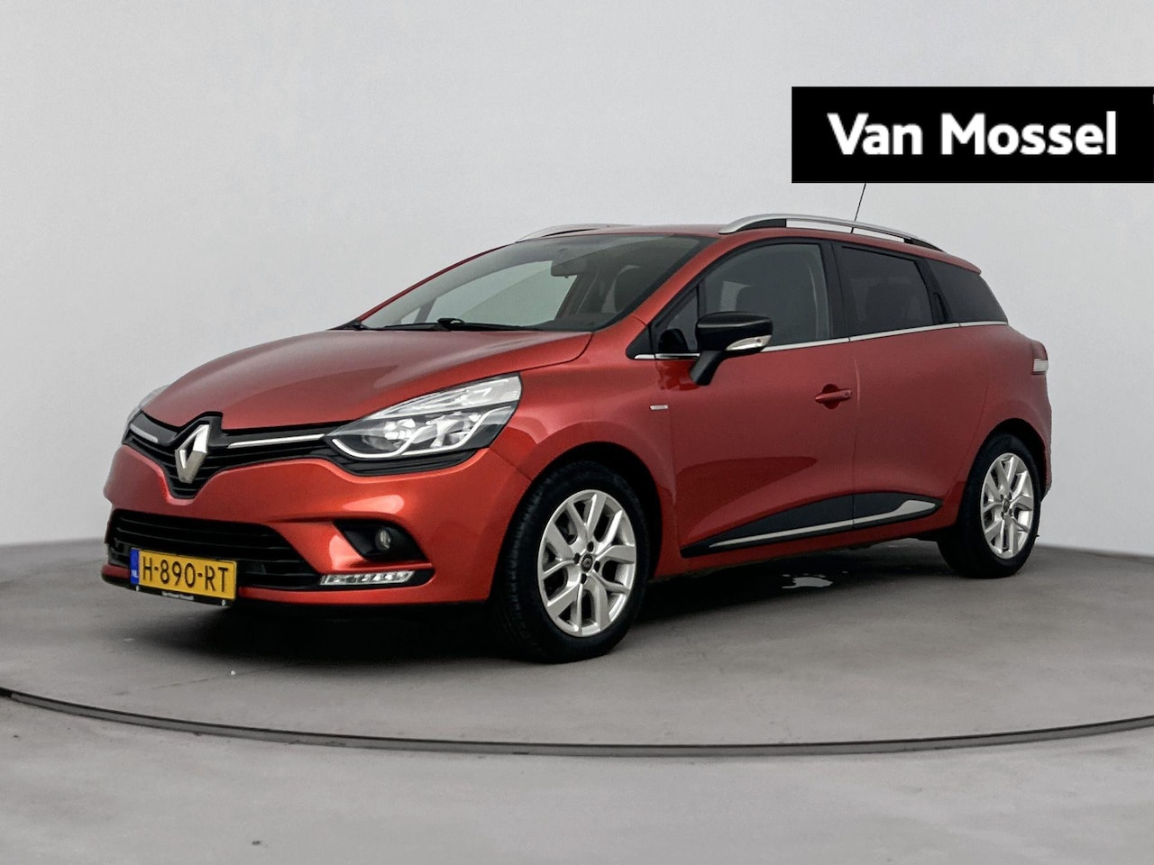 Renault Clio Estate - 0.9 TCe 90Pk Limited | Navigatie | Airco | Cruise Control | Parkeersensoren | DAB Radio | - AutoWereld.nl