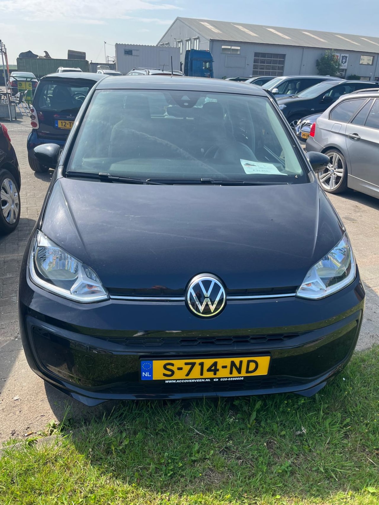 Volkswagen Up! - 1.0 1.0 - AutoWereld.nl