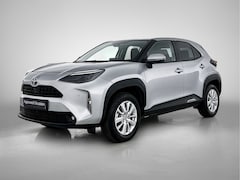 Toyota Yaris Cross - 1.5 Hybrid 115 Business | Smart Key | Parkeersensoren voor + achter |